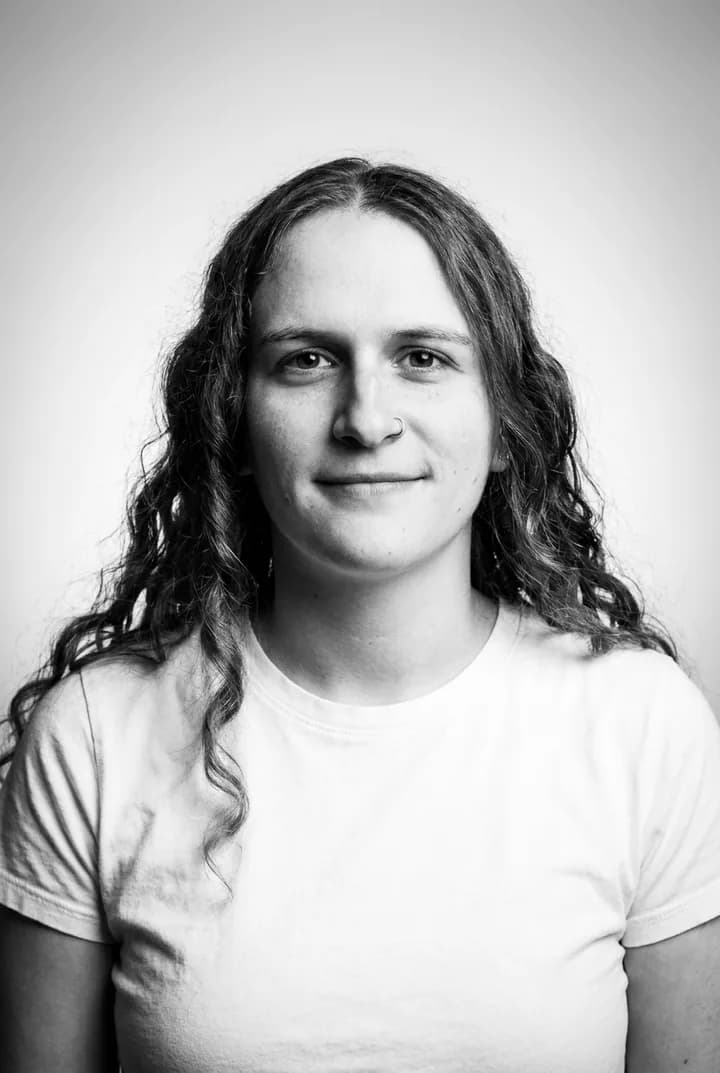 LUXOM team member